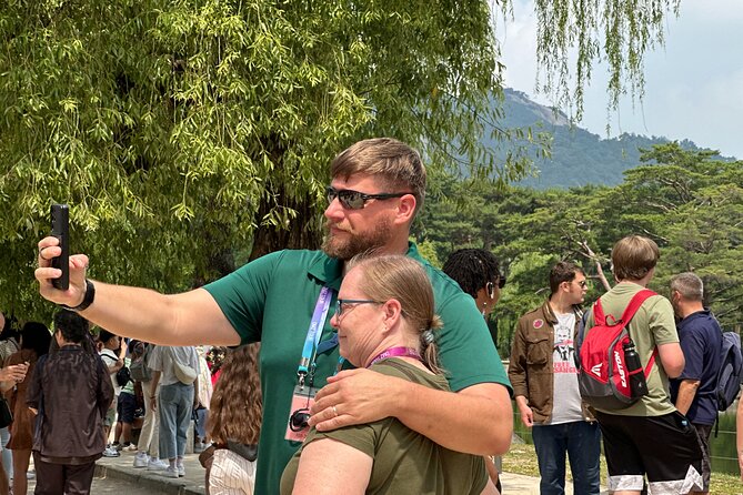 Seoul City Half Day Tour-Gyeongbok Palace Guard Changing Ceremony - National Folk Museum of Korea: A Helpful Stop Between the Big Stages