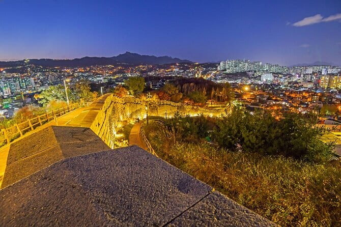 Seoul City Night View and Foodie Walking Tour - Why This 5pm Night Route Feels Like Seoul, Not a Checklist