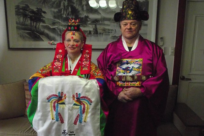 Seoul Cultural Tour - Kimchi Making, Gyeongbok palace with Hanbok - Insadong stop and the cultural center flow you’ll recognize