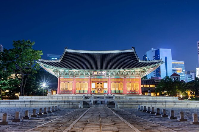 Seoul: Deoksugung Palace Night Tour - Jungkwanhun: the cafeteria stop that doubles as a Q and A moment