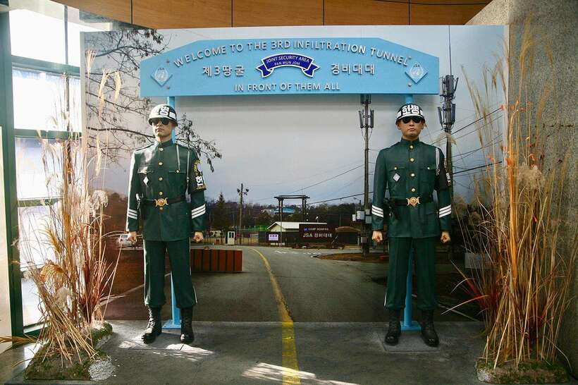Seoul: DMZ Tour with Japanese-Speaking Guide - The route starts with Imjingak Park: the tone-setting stop