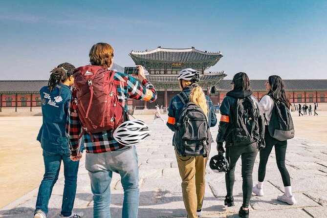 Seoul E-bike Tour - Stop 2: Cheonggyecheon Stream, a Pretty Reset After the Ride Start