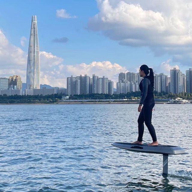 Seoul : Efoil Experience in Han River - Who this e-foil experience suits best (and who should skip it)