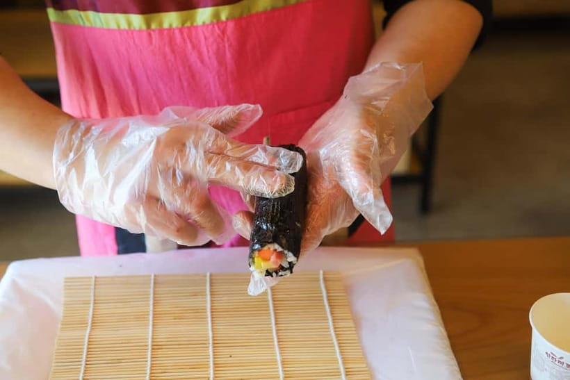 Seoul: Eobi+Nami+Hanbok(+RailBike or Strawberry Options)Tour - Hanbok Wearing Experience Center: the hands-on Kimbap moment that feels most Korean