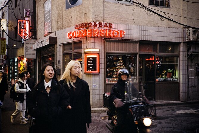 Seoul Film Camera Club - Group size and guidance: why Kinam’s coaching matters
