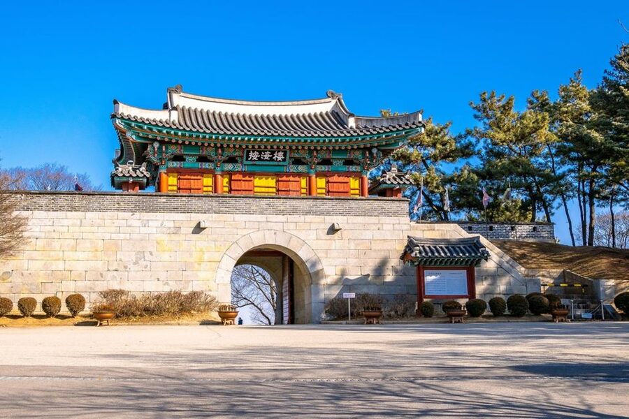 Seoul: Ganghwa Island UNESCO World Heritage Private Tour - Lunch on an island where time can be tight
