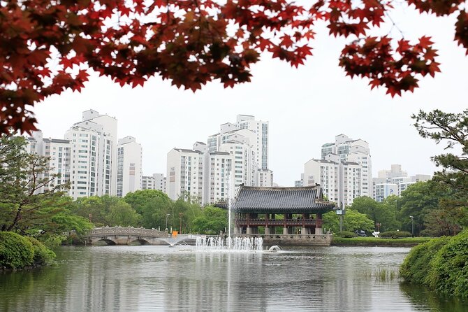 Seoul Gimpo Airport (GMP) Transfer to Seoul/Suwon/Seongnam/Yongin - Driver quality: punctuality, car cleanliness, safe driving, and communication