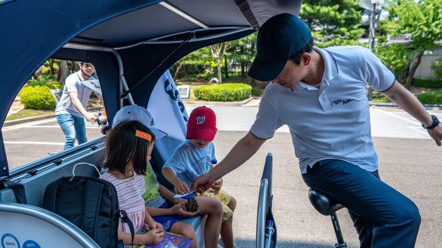 Seoul: Guided Small Group V.I.P Morning Pedicab Tour - VIP Pedicab Comfort With Real Practical Perks