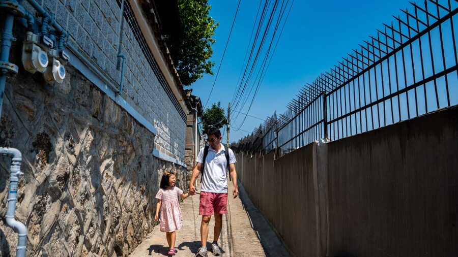 Seoul: Guided Small Group V.I.P Morning Pedicab Tour - From Cheonggyecheon to Gwanghwamun, You Get Seoul’s Big Picture Fast