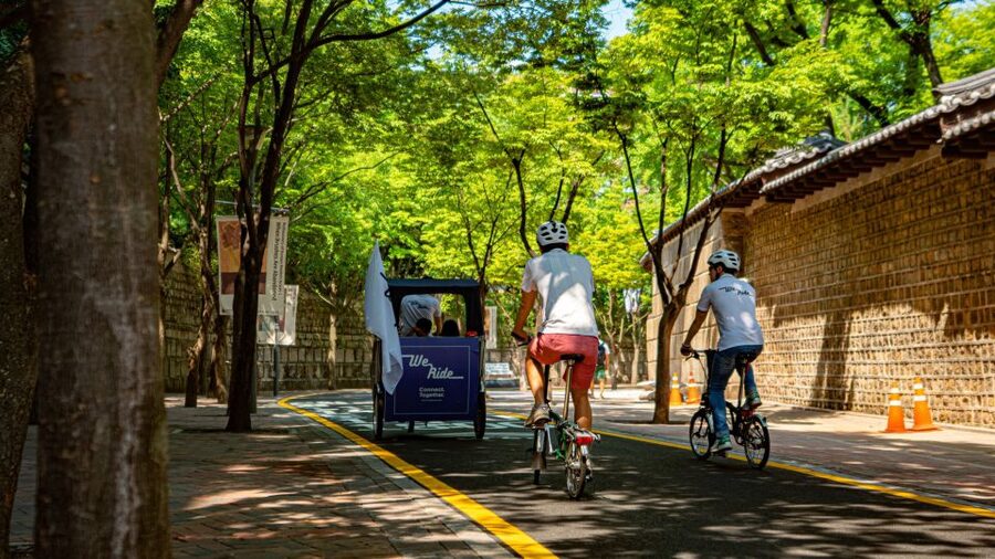 Seoul: Guided Small Group V.I.P Morning Pedicab Tour - Finding We Ride Korea on Jong-ro (The Part That Saves Your Time)