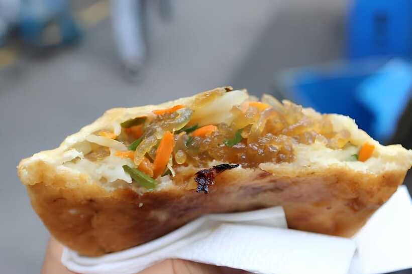 Seoul: Guided Street Food Tour at Namdaemun Market - Price and Value for $43 in a 90-Minute Market Tour