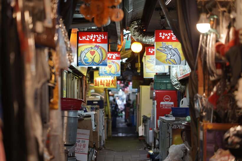 Seoul: Guided Street Food Tour at Namdaemun Market - Should You Book This Namdaemun Street Food Tour?