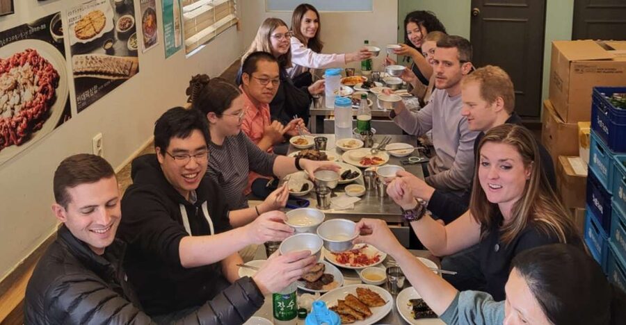 Seoul: Gwangjang Market Netflix Food Tour - Key points at a glance
