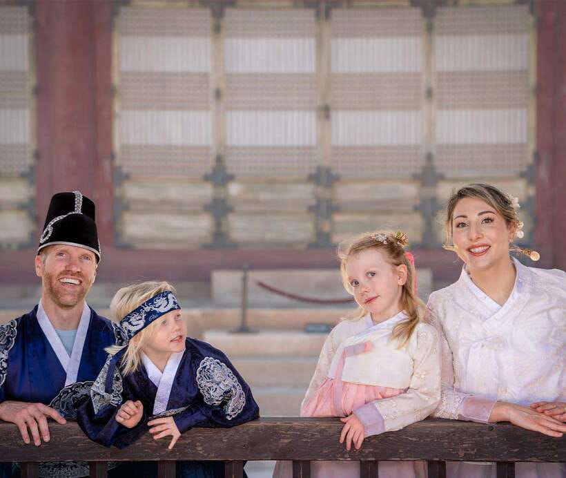Seoul: Hanbok Rental with Gyeongbokgung Palace Entry - Bukchon Hanok Village after your palace time