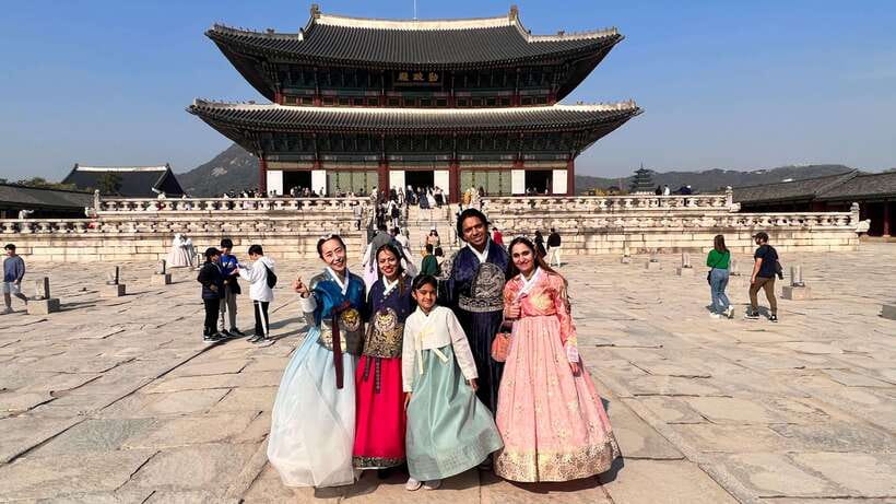 Seoul Highlights: Gyeongbok Palace, Insadong & N Seoul Tower - Cable Car to N Seoul Tower: The View Payoff, and What You Still Pay For
