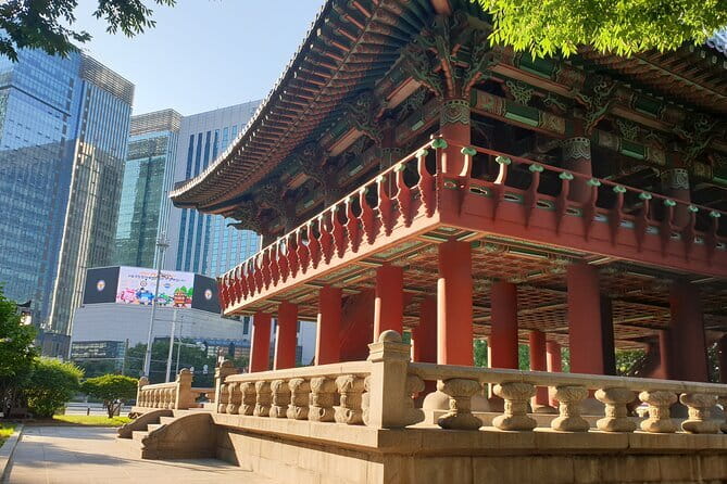 Seoul History Walking Tour - What to expect from the guide, and how to get more out of it
