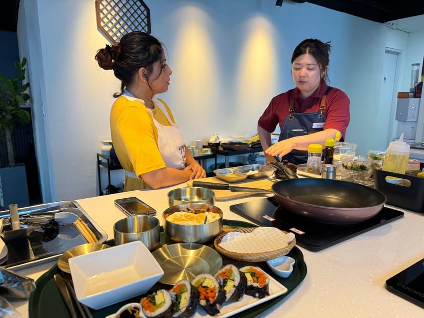 Seoul: Korean Cooking at Seoul Cooking Club! - The chefs in English: what you’ll learn beyond the recipe
