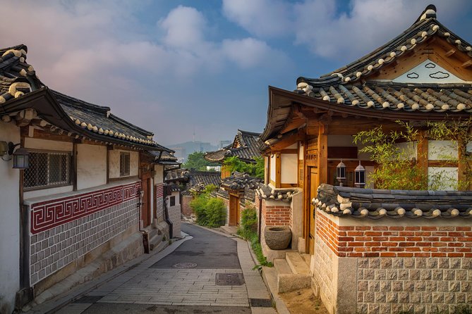 Seoul Like a Local: Private & Personalized Experience (2-3 hours) - Timing, pace, and the walking reality