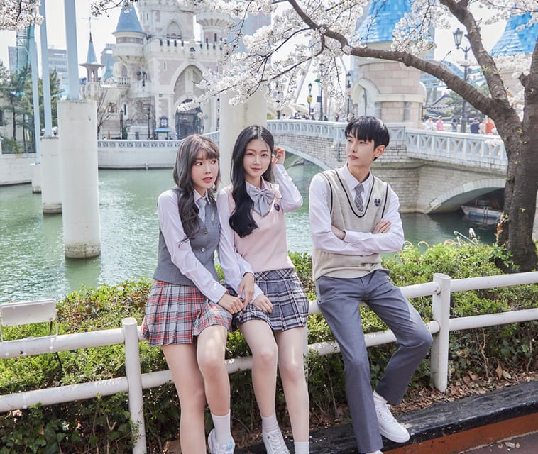 Seoul: Lotte World 1 Day Pass & Korean School Uniform Rental - Value check: is this bundle worth $81 per group?