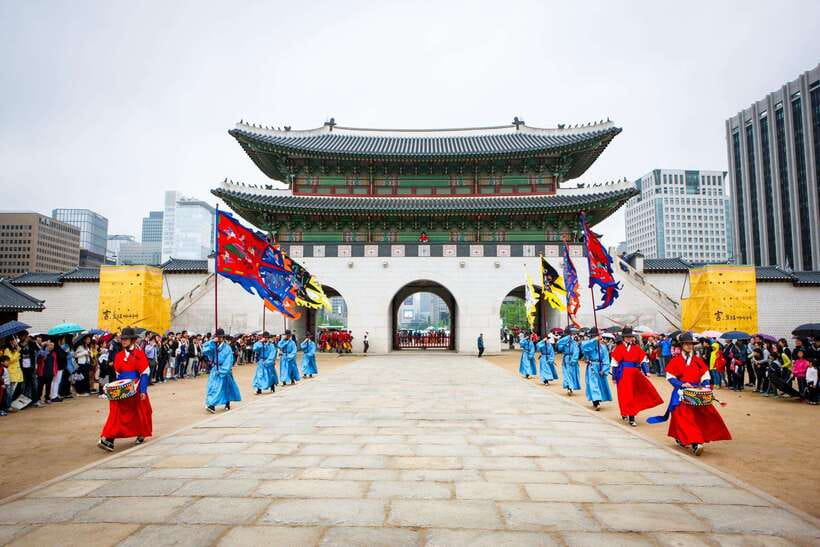 Seoul: Max Out Must Visit City Highlights Panoramic Day Tour - A 10-hour Seoul sampler with enough stops to feel satisfying