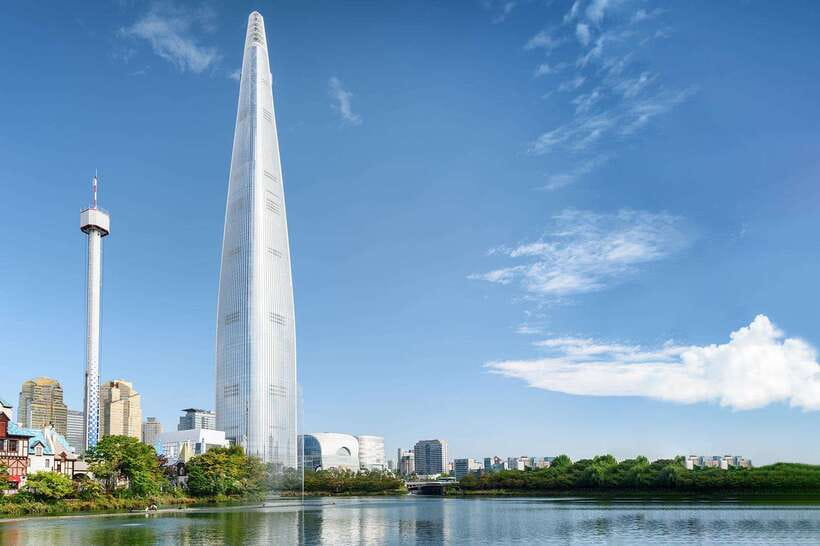 Seoul: Max Out Must Visit City Highlights Panoramic Day Tour - Gwangjang Market lunch plus a twisted doughnut you will remember