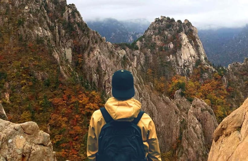 Seoul: Mt. Seorak & Nami Island & Eobi Ice Valley Day Tour - Traveling from Seoul to Seoraksan in one long, scenic chunk