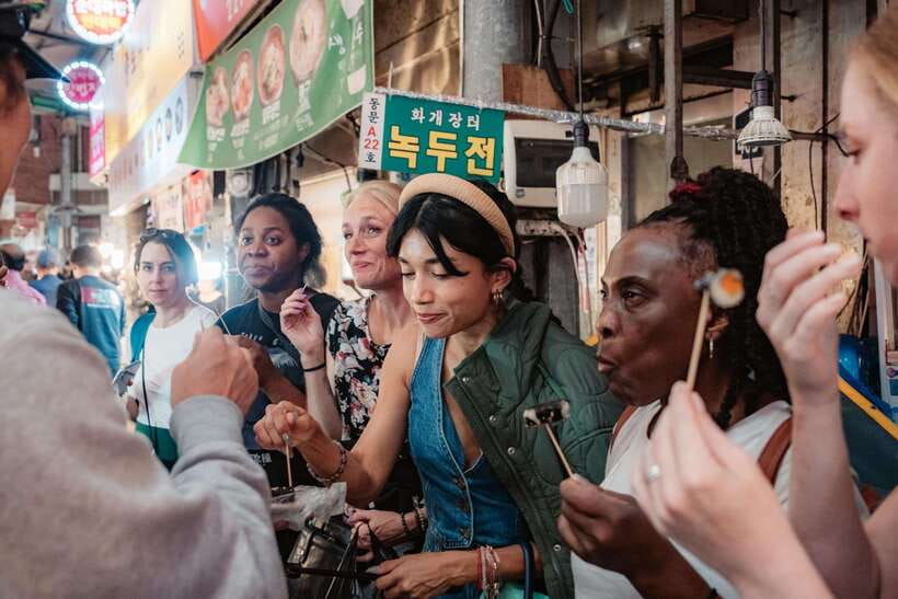 Seoul: Night Market Food Tour with Local Guide - Key points before you go