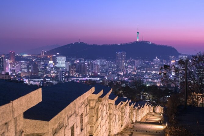 Seoul Night Tour (Gwangjang Market, Royal Palace and Naksan Park) - Who This Night Tour Suits Best