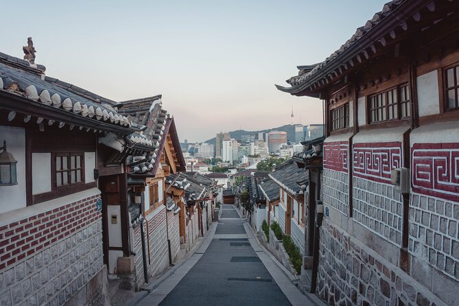 Seoul Private Walking Tour with a Local - Quick booking advice before you pick your route