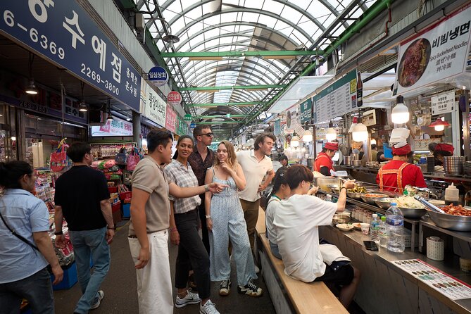 Seoul Royal Palace,Bukchon Hanok Village & Gwangjang Market Feast - A 3.5 hour Seoul loop that actually fits first-timers
