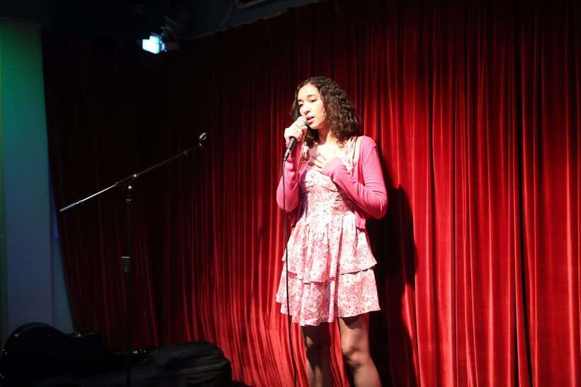 Seoul’s Stars: Open Mic with Local & International Talent - Entering Seoul’s Stars: why Gyeongnidan-gil hits the right note