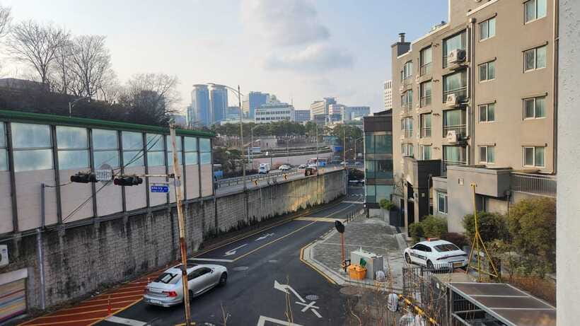 Seoul: Services of a Local for a Day (Paperwork/Tour/Fun) - Custom tours and museum time, built around your interests