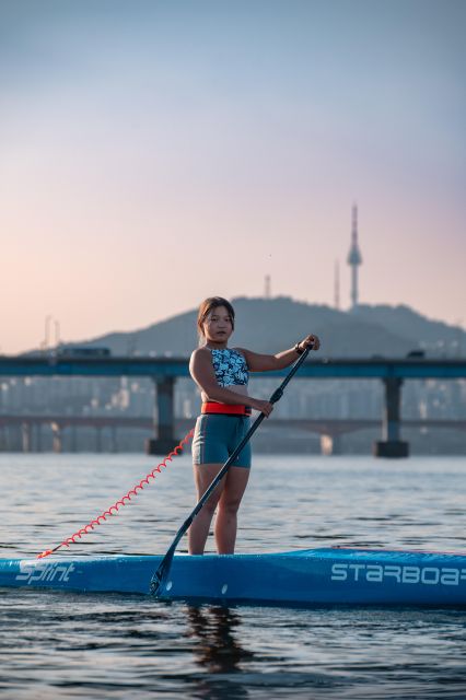Seoul: Stand Up Paddle Board (SUP) & Kayak in Han River - Price and value: why $31 feels fair for a guided river session