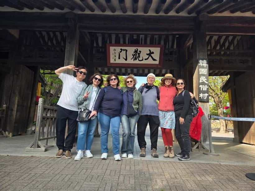 Seoul: Suwon Hwaseong, Folk Village, & Starfield Library - Key highlights worth your attention