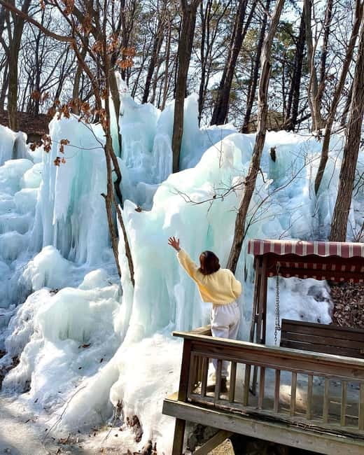 Seoul: Winter Day Tour in Pocheon (+Strawberry Picking) - Atal Strawberry Farm: picking time that turns season into a memory