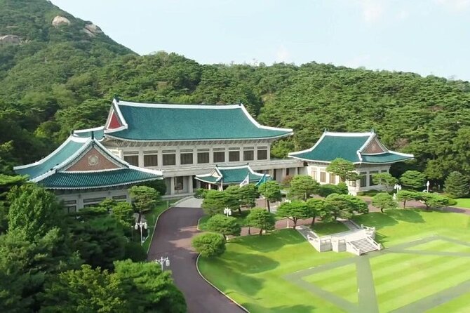 Seoul: Your Private Custom Tour – Half/Full/Outskirts - Bukchon Hanok Village: a quiet walk through old Seoul vibes