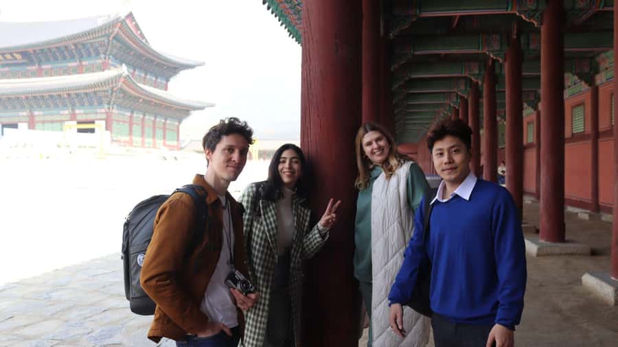 Seoul Your Way: Private Custom Experience with a Local Guide - Why a private guide changes how you see Seoul