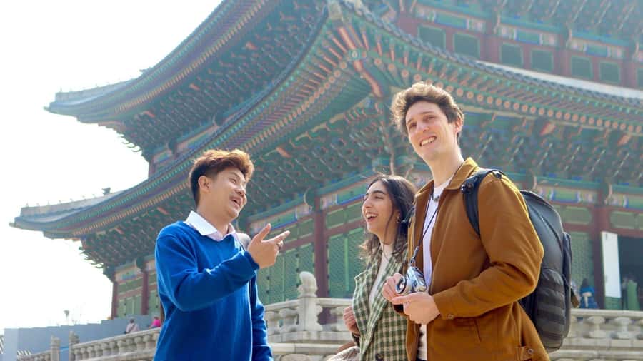Seoul Your Way: Private Custom Experience with a Local Guide - From temples to pop culture streets, what you might see