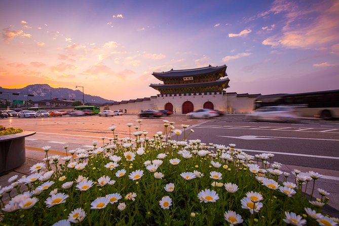 Signature Seoul : Netflix Sites, Street Food & N Seoul Tower - Namsangol Hanok Village: a small time machine at street level