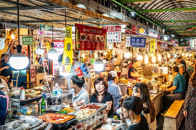 Small Group (7pax) Seoul Tour with Pickup/Dropoff (No Shopping) - Gwangjang Market: food culture without the guesswork