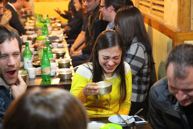 Small-Group Night Food Tour in Seoul with Korean BBQ - The guide factor: when the host makes the night