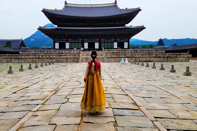 (Small Group) Palace & Seoul Old Town Highlights - A Fast Seoul Starter Pack That Still Feels Local