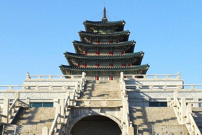 Small-Group Seoul Tour with Gyeongbokgung Palace (hotel pick-up) - The value question: is this worth about $40?