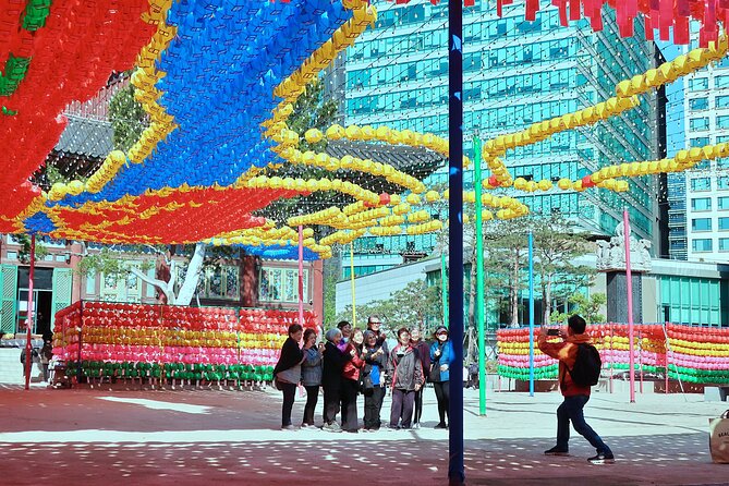 Small-Group Seoul Tour with Gyeongbokgung Palace (hotel pick-up) - Ginseng center stop: how to enjoy it without buyer’s remorse