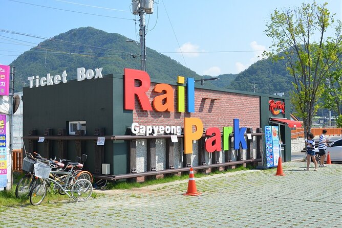 Special Private Tour Nami Island, Rail Bike, Petite France - Private guide service: when communication and calm pacing matter