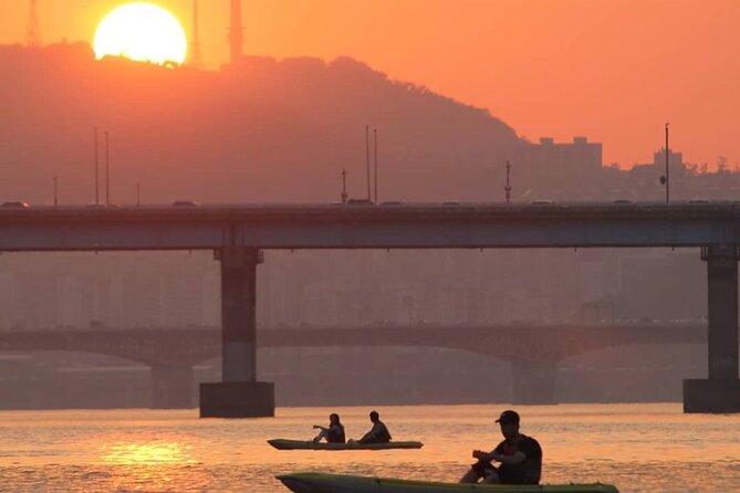 Stand Up Paddle Board (SUP) and Kayak Activities in Han River - Stop 1: Ttukseom Hangang Park, local vibes and calmer water