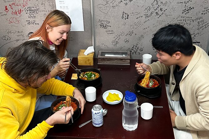 Street Food Tour in Jongno, Heart of Seoul - Price and Value: Why $59.57 Can Make Sense Here
