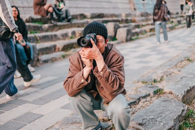 Street photoshoot and Seoul Hidden gem History Walking Tour - Jongmyo Shrine and Joseon ritual stories you can see on camera
