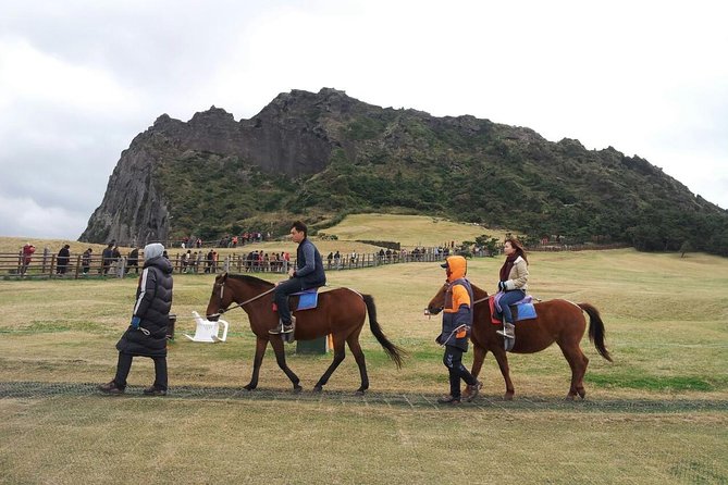 UNESCO Jeju Full Day Tour Package By Taxi - Seongsan Ilchulbong, Sunrise Peak and the Women Diver Show