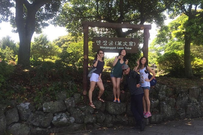 UNESCO Jeju Full Day Tour Package By Taxi - Seopjikoji vs Sangumburi Crater, Seasonal Routing That Still Makes Sense